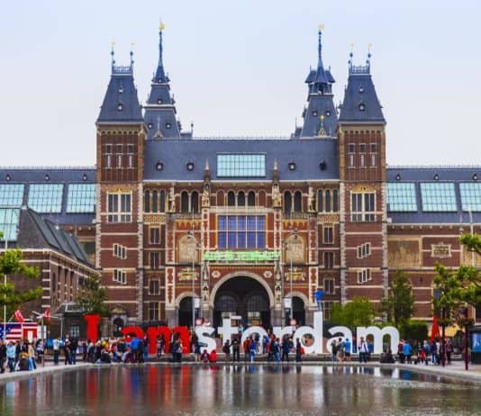 PhD Scholarship in Nutritional Immunology, Utrecht University, Netherlands Postdoc positions - 2019-Amsterdam, Netherlands